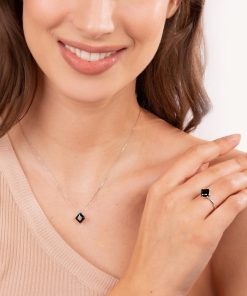 Anelli Milor | Anello Solitario In Argento Con Spinello Nero Sfaccettato Forma Rombo In Argento 925 Placcato Platino